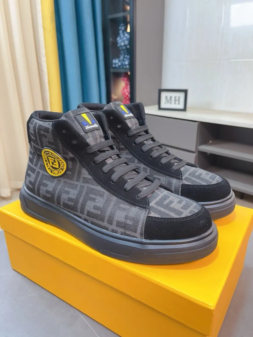 Men's shoes 💰440🌹🌹【fendi Fendi】: 🔝High-end brand of men's shoes: high-top series: official website 1:1 latest masterpiece: the upper is made of brand fabric with imported cowhide technology, ➕🐑made in sheepskin👍, making walking more convenient and comfortable, a stunning work, compared with the official quality, the beautiful 1:1 replica [color]! Create a fashionable personality to set off your uniqueness! A must-have for trendy men! 🔥Size: 38-44.